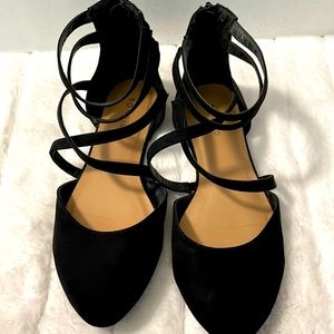 Black flats from torrid
